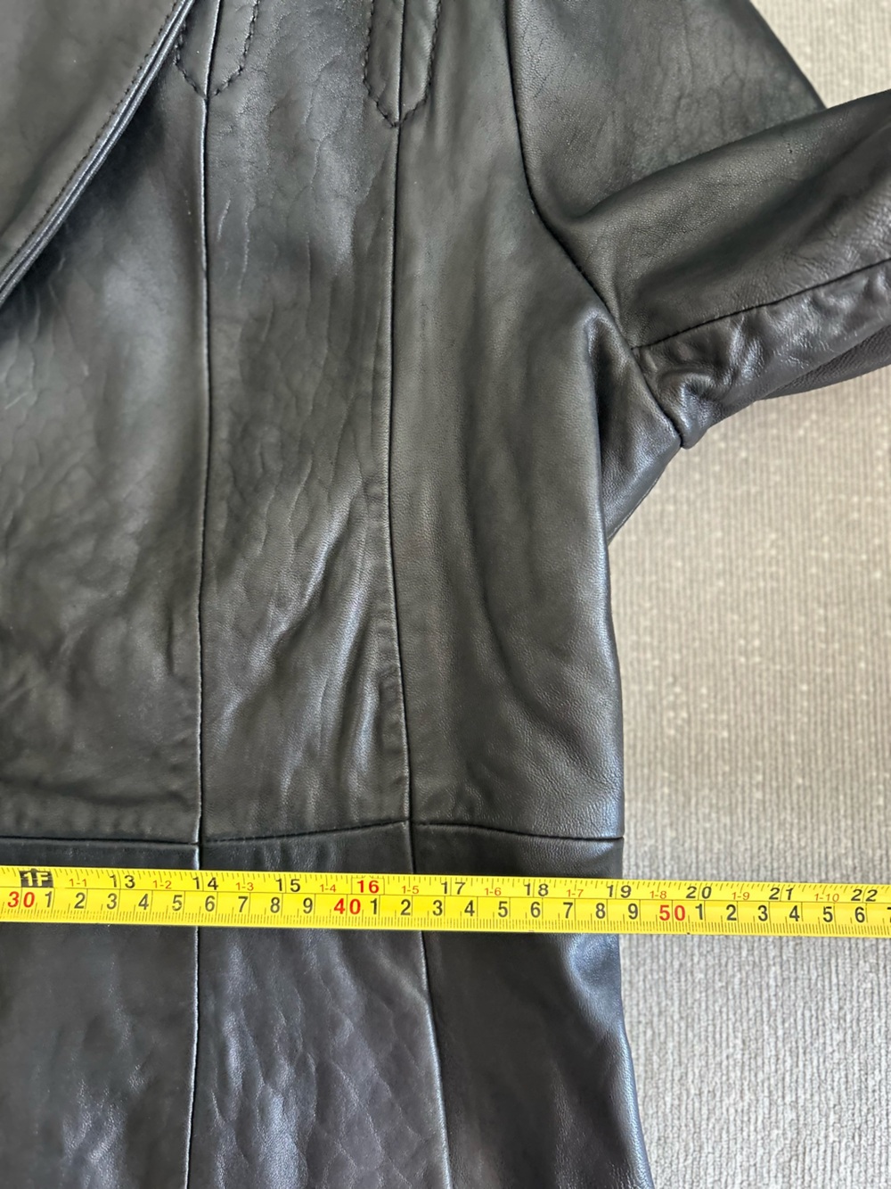 Jones New York Black Calf Leather Mid-Length Overcoat Button Down Lined XL Y2K - Picture 13 of 16